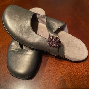 Elegant Black Women's Shoes